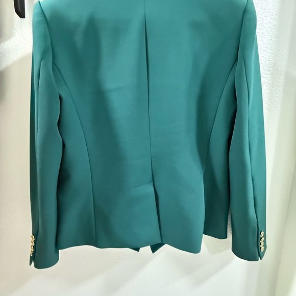 Blazer - Picture 5 of 6